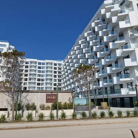 La By Infinity & 3*