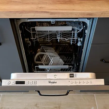 La By Infinity & Hotel de apartamente