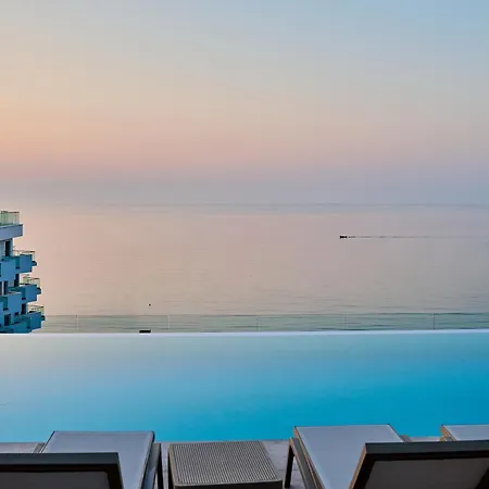 Aparthotel La By Infinity & Navodari